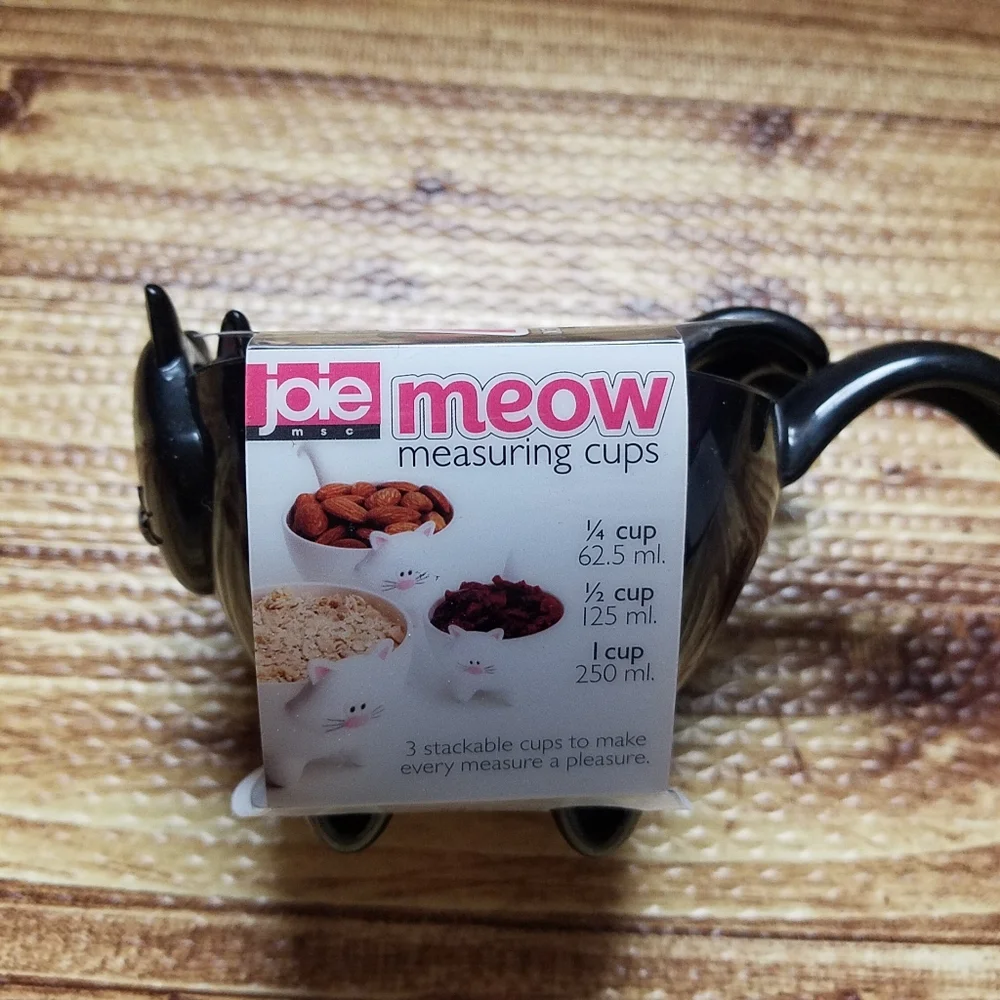 Joie Black Cat Measuring Cups and Bag Ties Set Kitchen Tools
